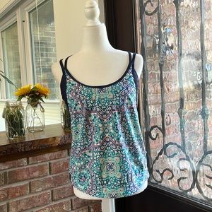 Athleta 36D Bathing suit Top